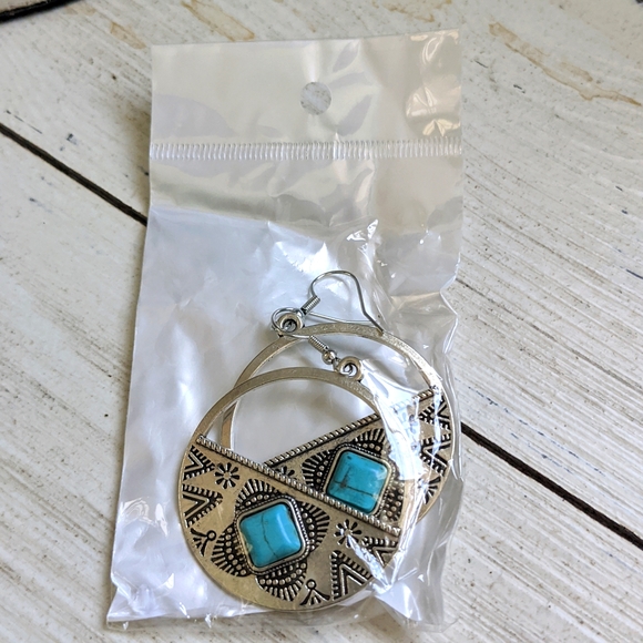 Boho Festival Folk Round Drop Turquoise Earrings - Picture 9 of 10